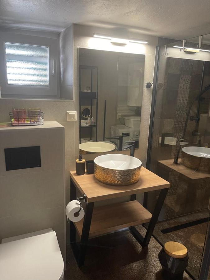 Apartmán Mirana With Garden And Free Parking *
