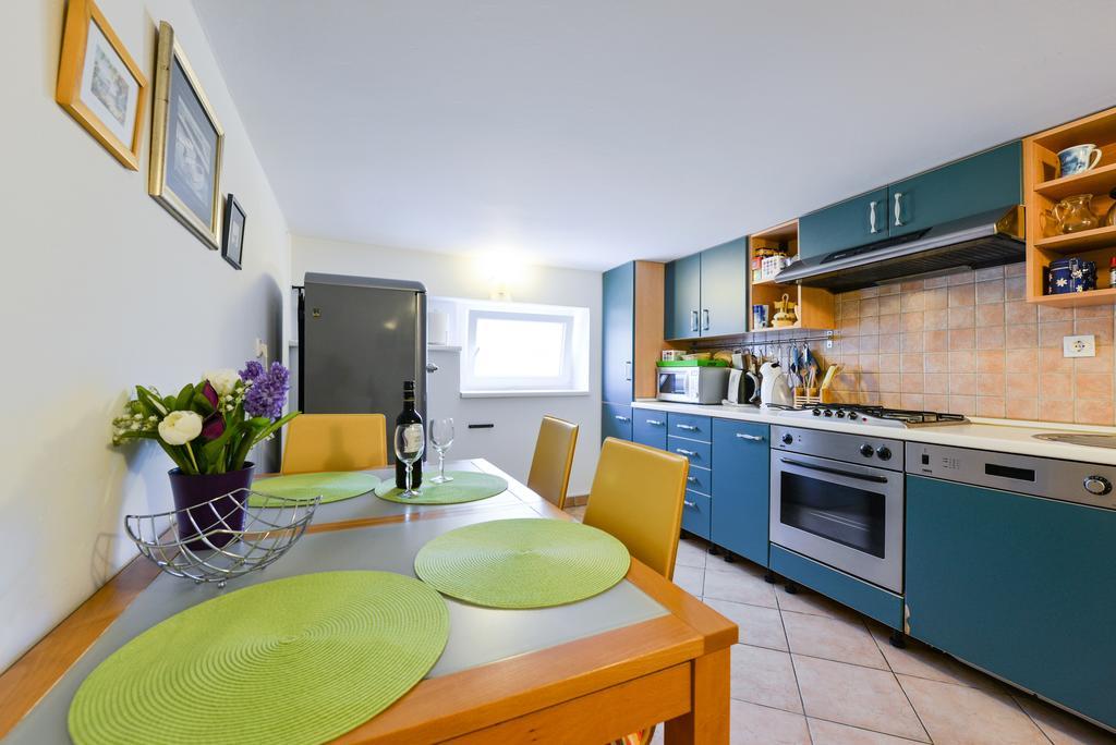 Mirana With Garden And Free Parking Apartmán