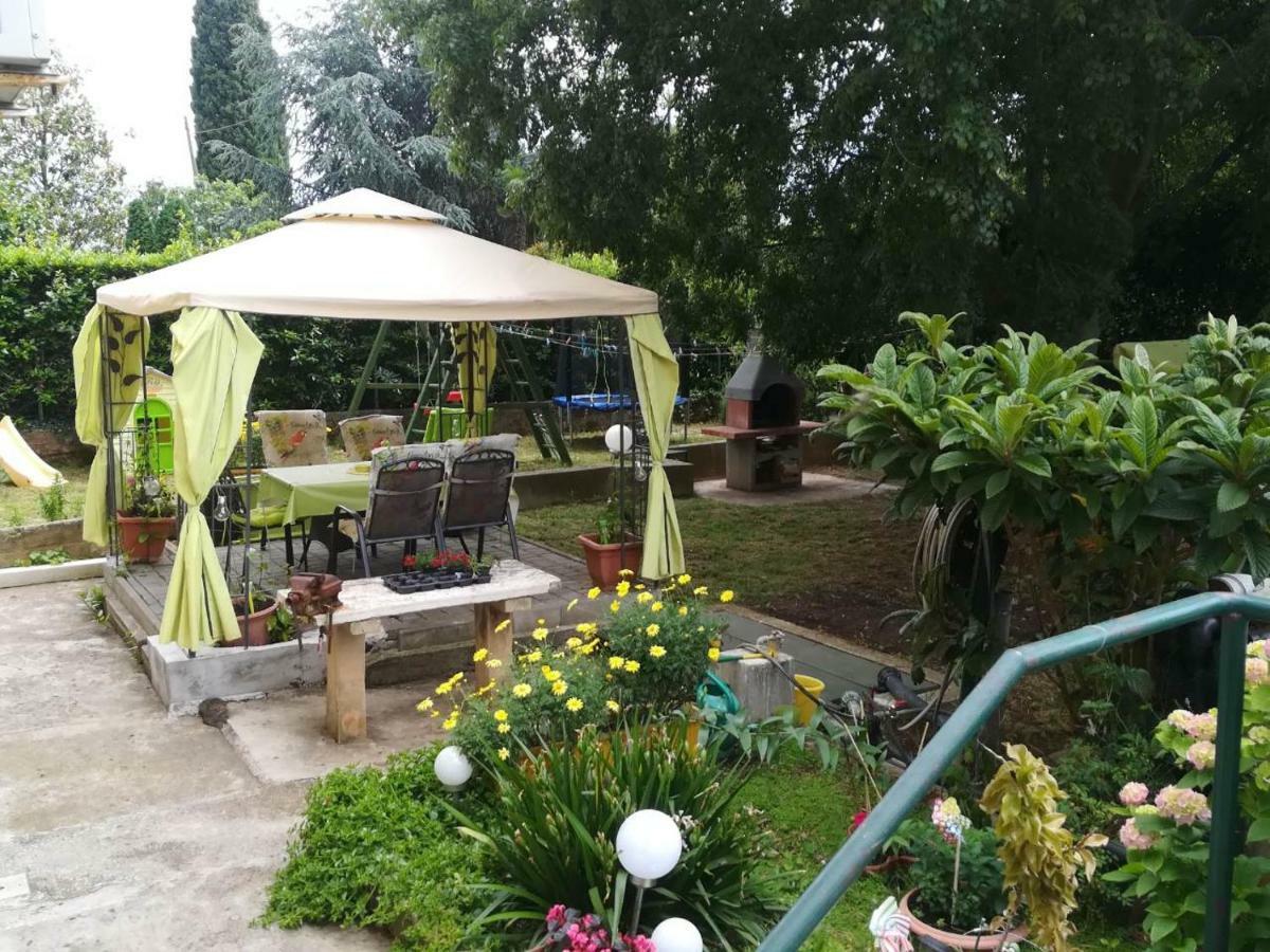 Mirana With Garden And Free Parking Apartmán